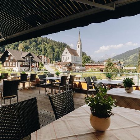 Hotel Hirschen Зилбертал Екстериор снимка