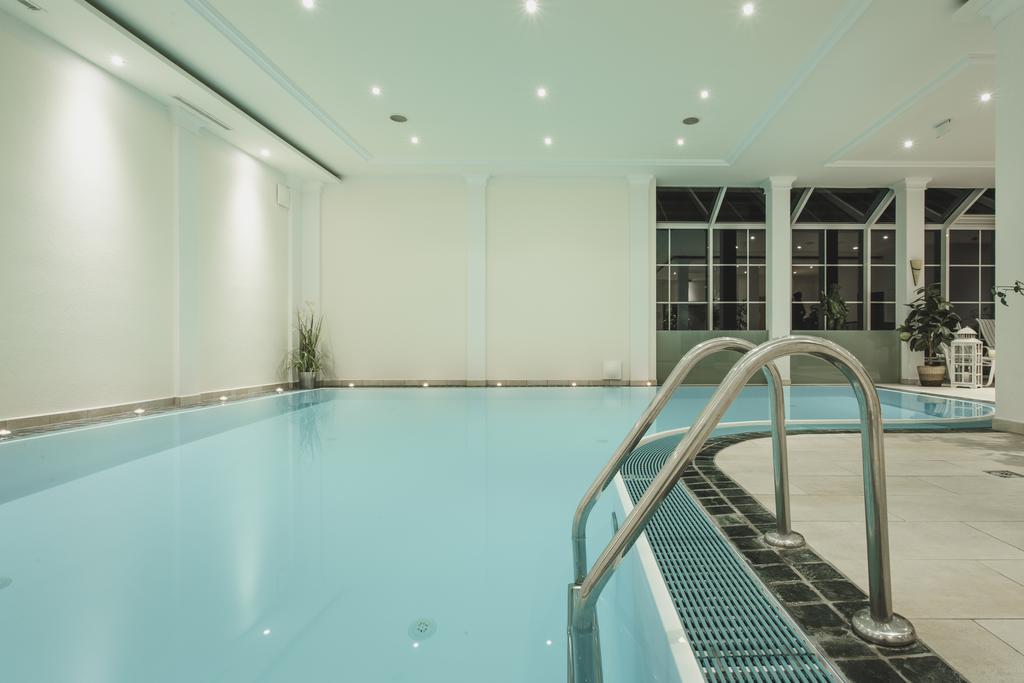Hotel Hirschen Зилбертал Екстериор снимка